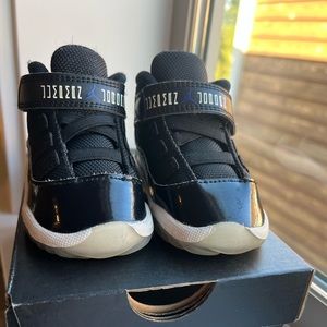 Jordan 11 Retro BT- size 4 (toddler) - like new!